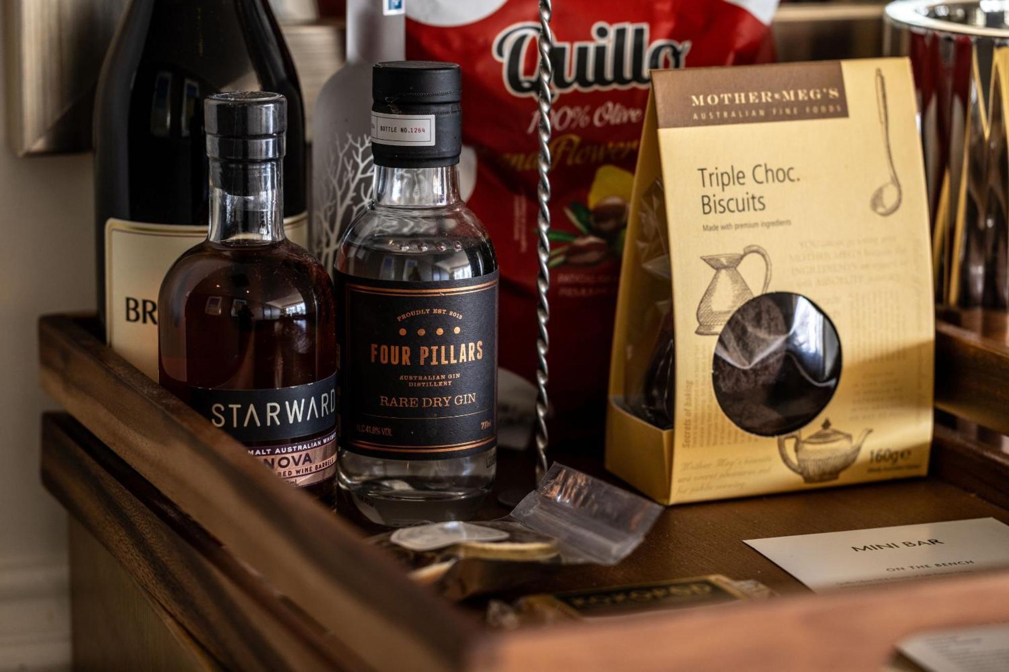 特里格尔皇冠假日酒店 外观 照片